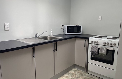 Upper Riccarton Hotel | Earnslaw Motel