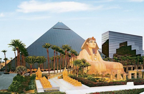 Las Vegas Strip Apartment | Easement Unit at Luxor Casino Strip Las Vegas