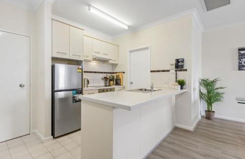 East Perth Apartment | East Perth Apartment with Free Wi-Fi and Parking