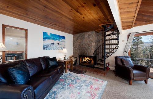 Purgatory House | East Rim Unit A24