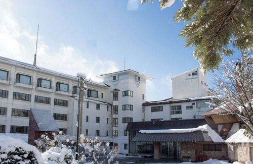 Inawashiro Hotel | East Wing Relaxed Japanesestyle room For 3 peo/Yama-gun Fukushima