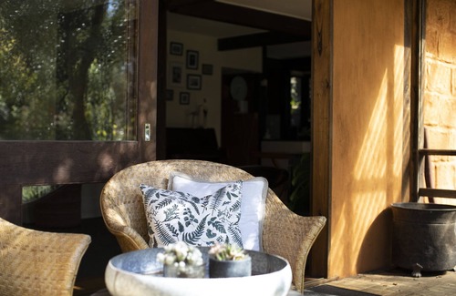 Killcare Heights House | Easter discount applied - BOOK NOW - minimum 5 nts,sleeps 10, pool, private