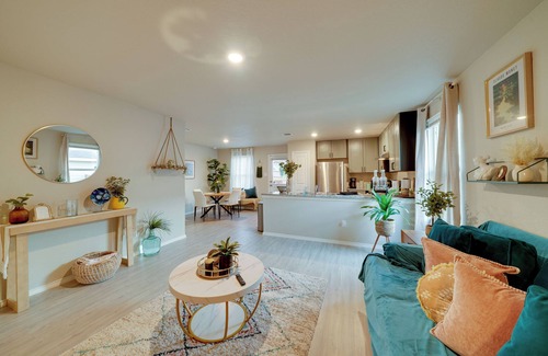 San Antonio Cottage | Easy Access to Dtwn San Antonio: Suburban Home