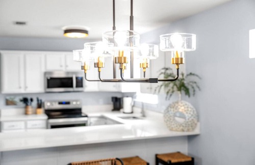 Kiska Beach House | Easy Breezy - Close to Beach
