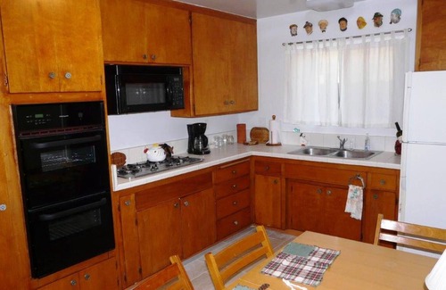 Pierpont Bay Condo | Easy, cozy living in a Quaint Beach Community