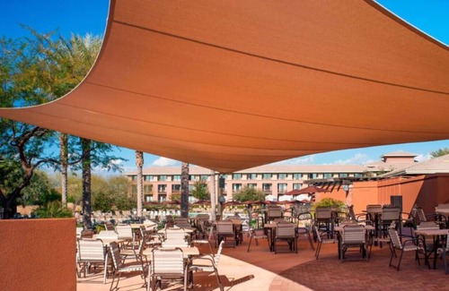 Kierland Condo | Easy Resort living in this 2BD Scottsdale condo with beautiful resort amenities for the family