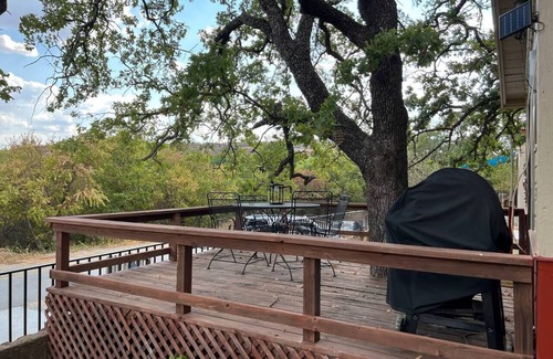 Medicine Park Cabin | Easy Rider Cabin -Boat/Trailer prkg, Pet ok w/fee
