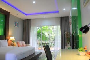 Phuket Hotel | Eat n Sleep