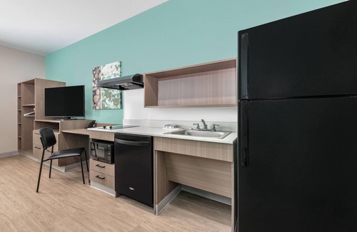 Plano Hotel | ECHO Suites Extended Stay by Wyndham Dallas Plano/Richardson
