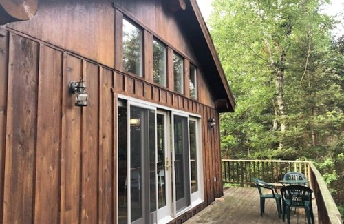 Ely Cabin | Echo Trail Family Cabin - Great Skiing & Hiking
