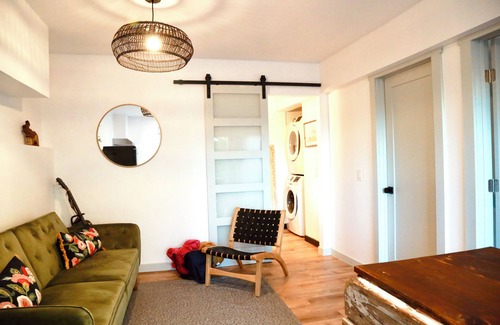 Fallbrook Apartment | Eclectic Guesthouse on Quaint Fallbrook Homestead