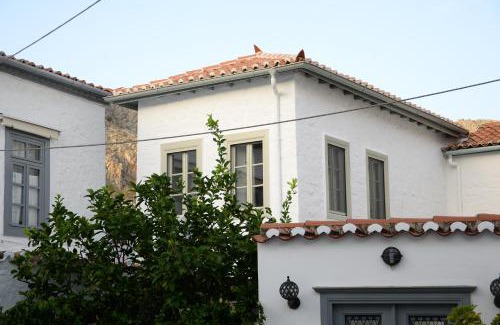 idhra Villa | Ecloge, Hydra Island