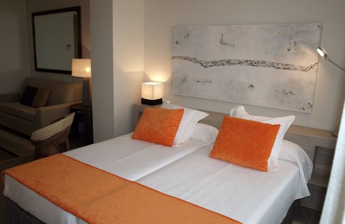 Simancas Hotel | Eco Alcala Suites