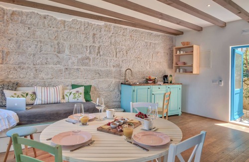 Lumbarda Apartment | ECO Aparthotel The Dreamers's Club