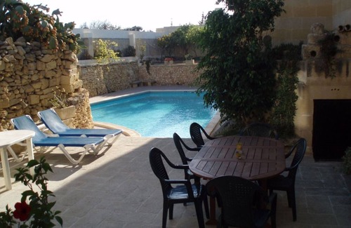 Xewkija House | Eco Certified 17 century farmhouse with a large private pool and garden