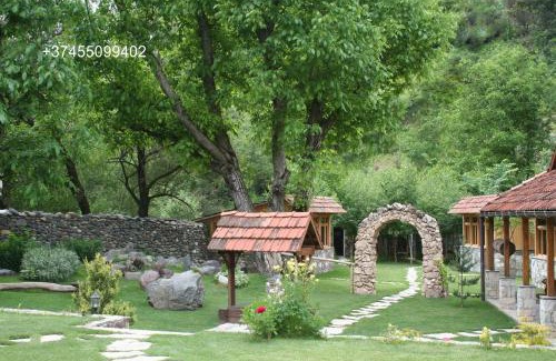 Dilijan Bed & Breakfast | Eco Garden Dilijan