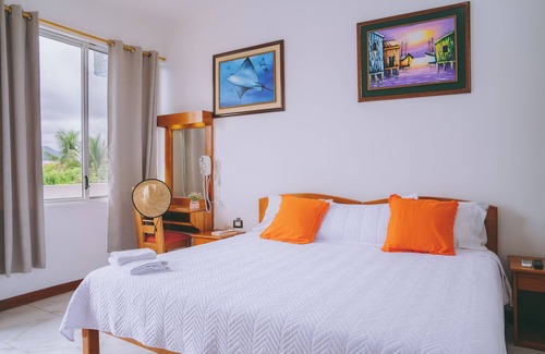 Bahia de la Academia Hotel | ECO HOSTAL ISLA AZUL