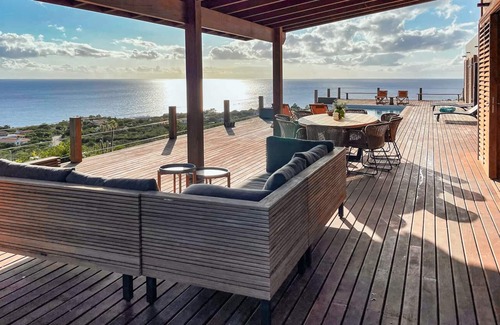 Sabadeco House | eco villa ocean views allround