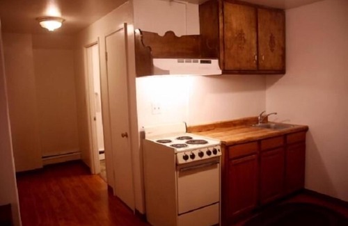 Downtown Anchorage Hotel | Econo Inn Anchorage