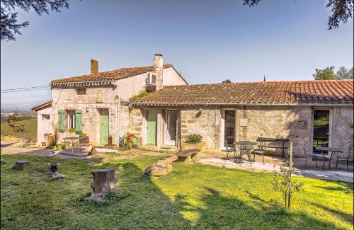 Carcassonne Bed & Breakfast | Ecuries Sainte Croix