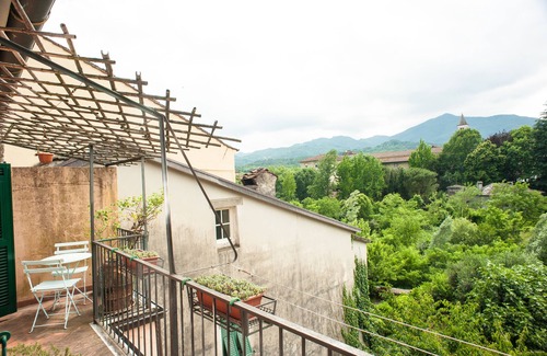 Pontremoli Apartment | Edda House - Historic Center Pontremoli CIN IT045014C23IU5CVD6