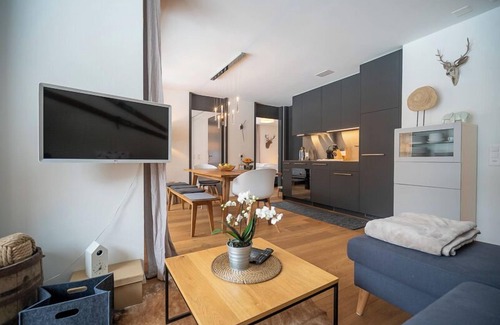 Flims Apartment | Edelweiss vacation apartment Casa Vallada: Modern 3.5-room apartment, 57 m².