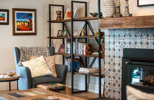 Aldgate House | Eden Gardens in Scenic Aldgate
