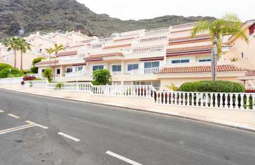 Los Gigantes Apartment | EDEN RENTALS Hermosas Vistas al Océano y Los Acantilados