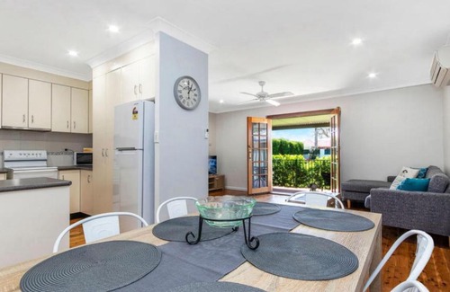 Ettalong Beach House | Edendale Family Fun - Ettalong Beach