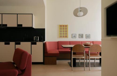 15th Arrondissement Apartment | Edgar Suites - Église