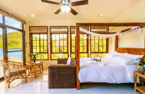 Puerto Galera Hotel | Edgewater Dive & Spa Resort