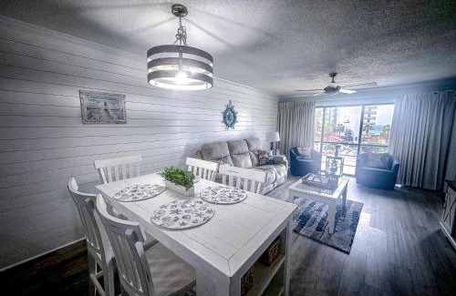 Panama City Beach Apartment | Edgewater Golf Villa #3217