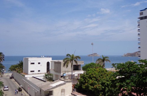 El Rodadero Apartment | Edificio Sandra