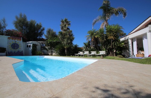 Magazzeno Apartment | EDRI Beach House Apartment