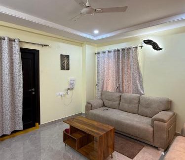 Hyderabad Apartment | Eeshu Stays