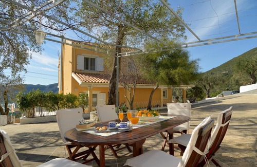 Skripero Villa | Ef Zin Villa by Corfuescapes