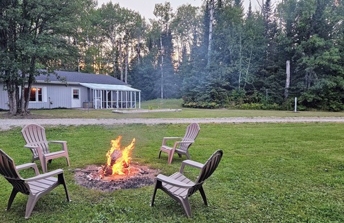 Itasca County House | Effie Oasis: Enjoy a peaceful 2-bedroom home on 40 acres.