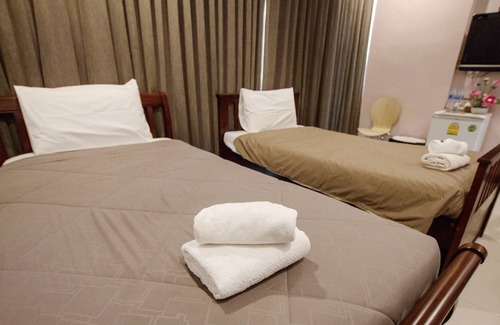Huay Kaew House | Egg Colony