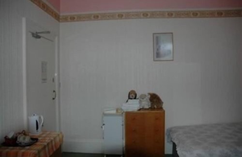 Ayr House | Eglinton Guest House