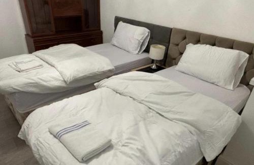 Birmingham House | Ehsaan Guest House