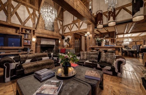 Grindelwald Ski Chalet | Eiger Bliss Alpine Retreat in Grindelwald