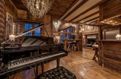Grindelwald Ski Chalet | Eiger Bliss Alpine Retreat in Grindelwald