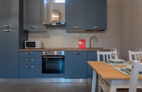 Vanchiglia Apartment | Einaudi Apartment by Wonderful Italy
