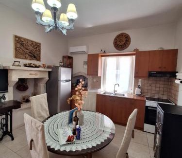 Faistos House | Eirini's Traditional House