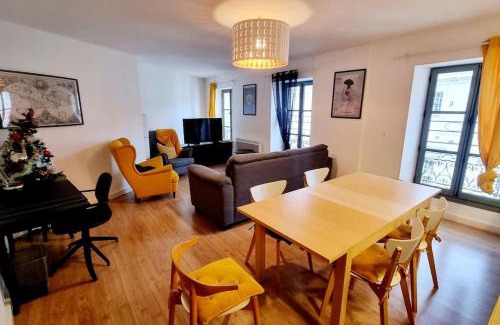 Nimes City Centre Apartment | Elégant P4 du centre historique