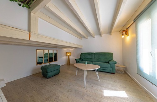 Vendres Villa | Elégante Demeure au Milieu du Domaine de La Yole, Chez Elo