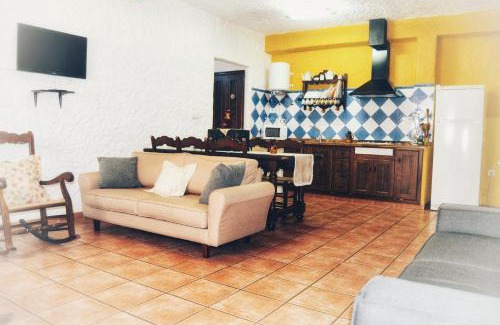 El Bosque House | El Antiguo Molino