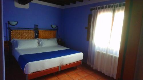 Hervas House | El Canchal de la Gallina -Cafetería - Aparcamiento gratis - Jacuzzi