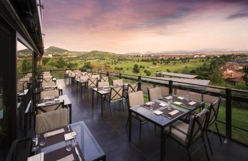 Mijas Apartment | El Casa Blanca - Golf Resort in La Cala de Mijas