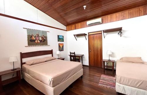 Puerto Viejo de Talamanca Hostel | El Clan Hostel